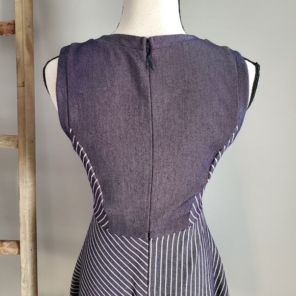 BCBGeneration Sleeveless Blue Denim Striped A Line Dress Size 4 - Picture 5 of 9